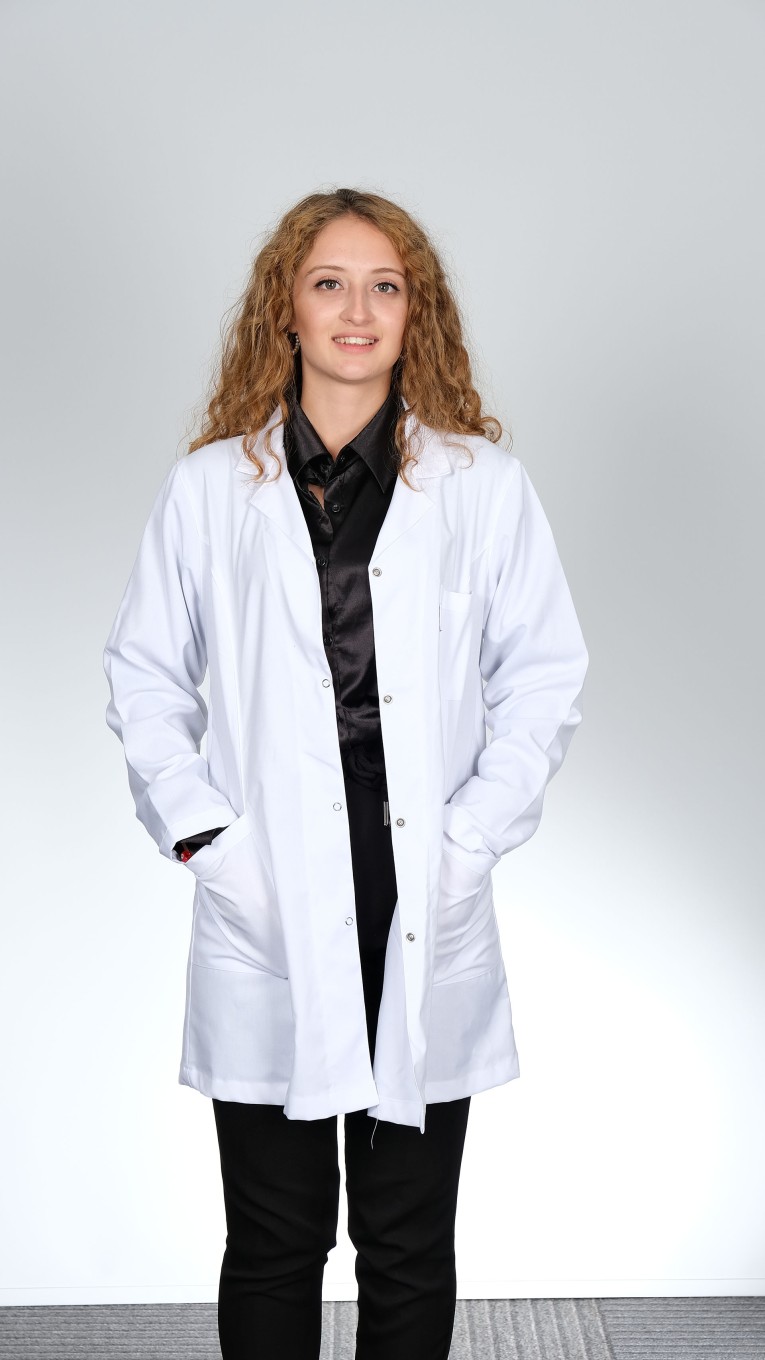 Önlük model görseli 4